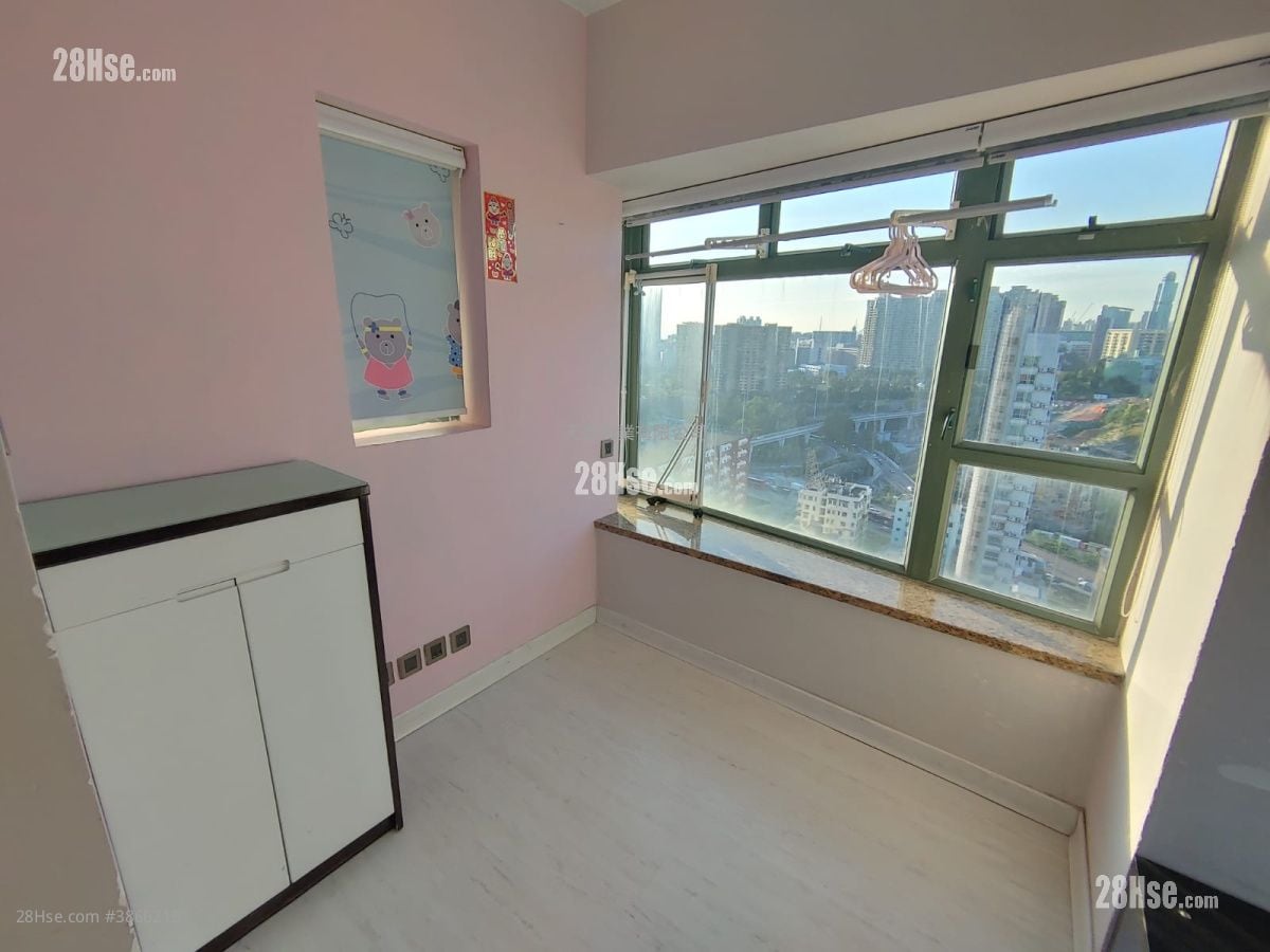 Bakerview Sell 2 Bedrooms , 1 Bathroom 335 ft²