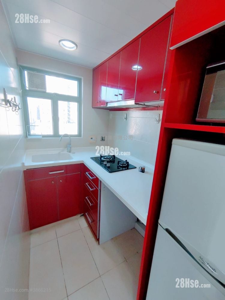 Bakerview Sell 2 Bedrooms , 1 Bathroom 335 ft²