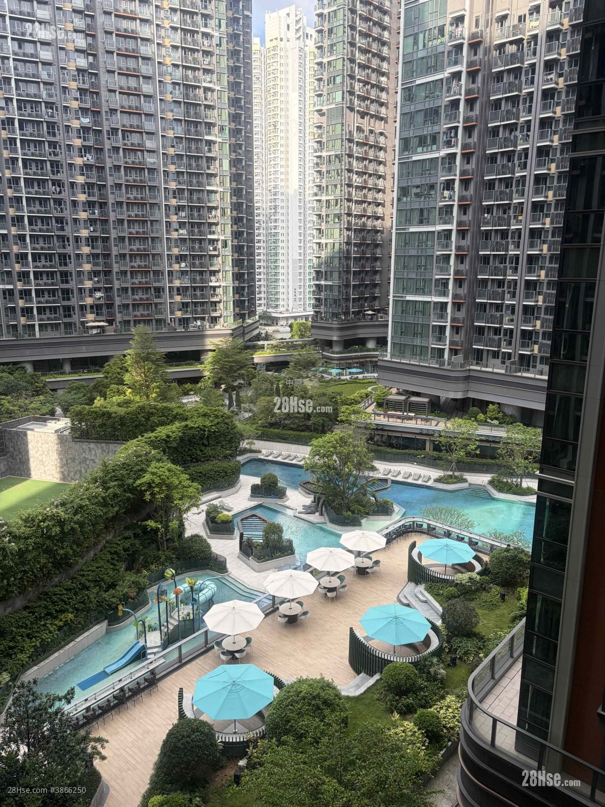 Novo Land Rental 2 Bedrooms , 1 Bathroom 403 ft²