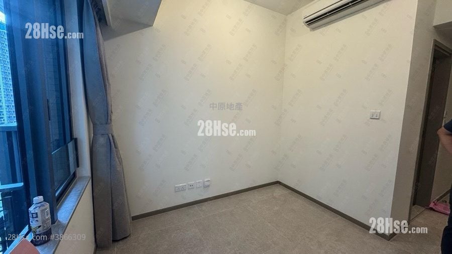 Novo Land Sell Studio , 1 Bathroom 235 ft²