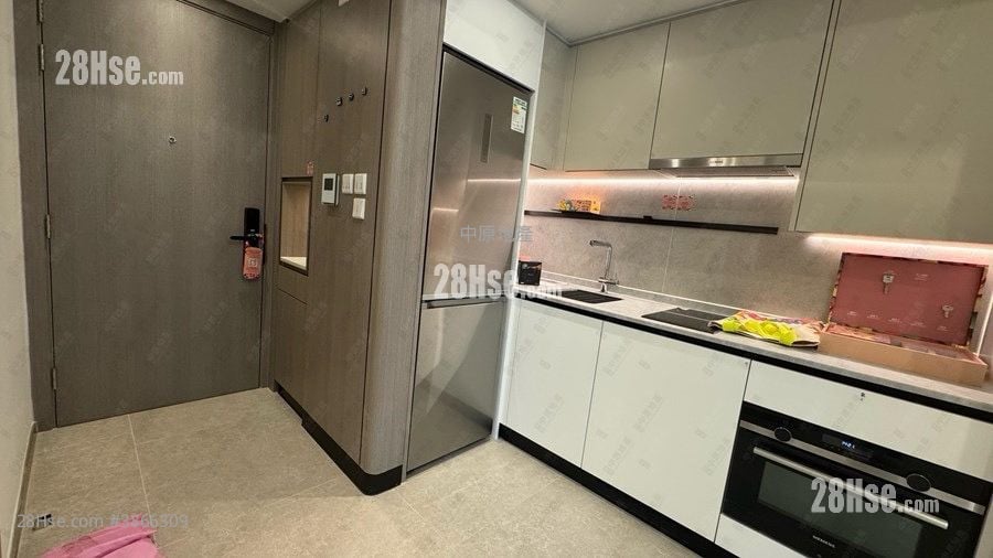 Novo Land Sell Studio , 1 Bathroom 235 ft²
