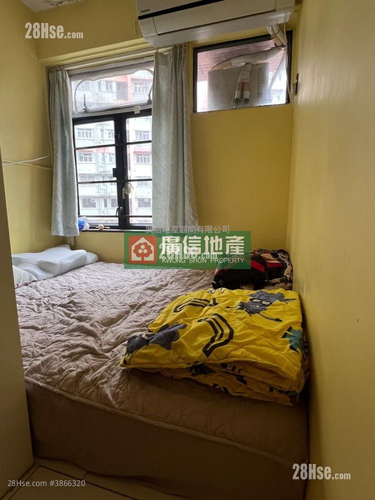 Fortune Court Sell 2 Bedrooms , 1 Bathroom 339 ft²
