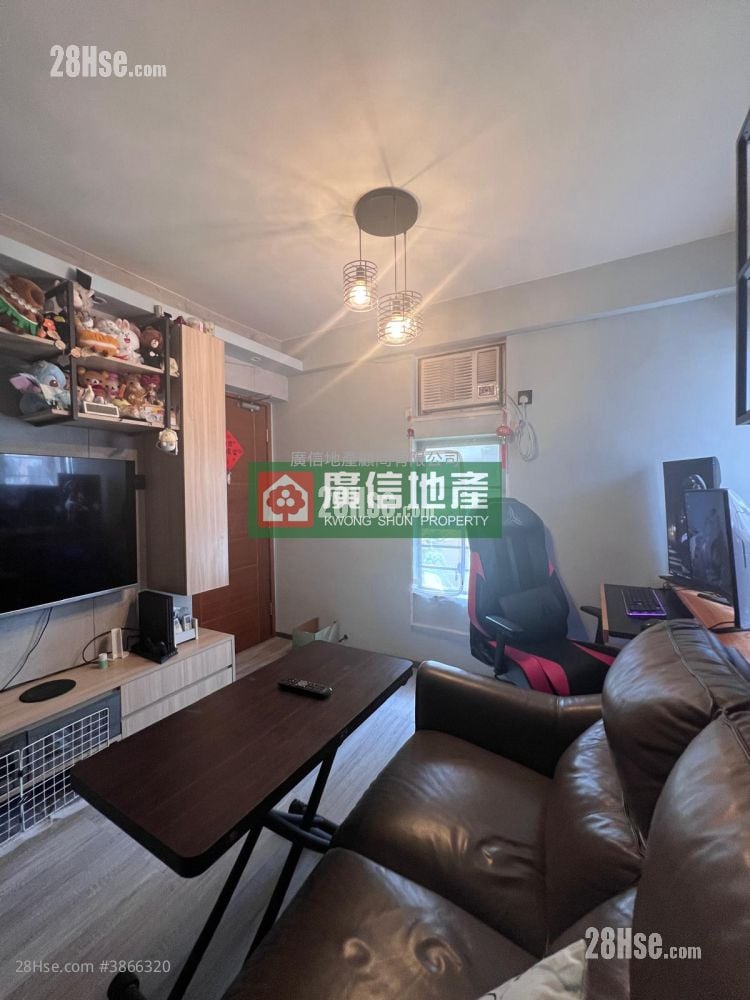 Fortune Court Sell 2 Bedrooms , 1 Bathroom 339 ft²