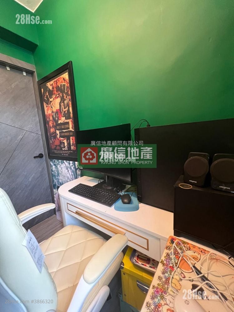 Fortune Court Sell 2 Bedrooms , 1 Bathroom 339 ft²