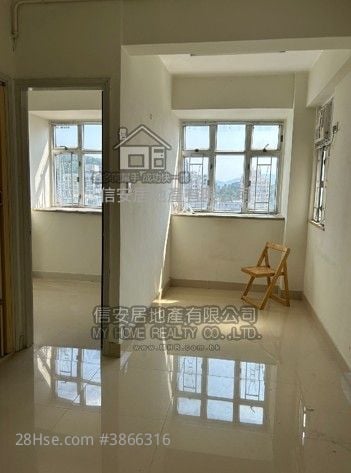 Lai Bo Building Sell 1 Bedroom , 1 Bathroom 248 ft²