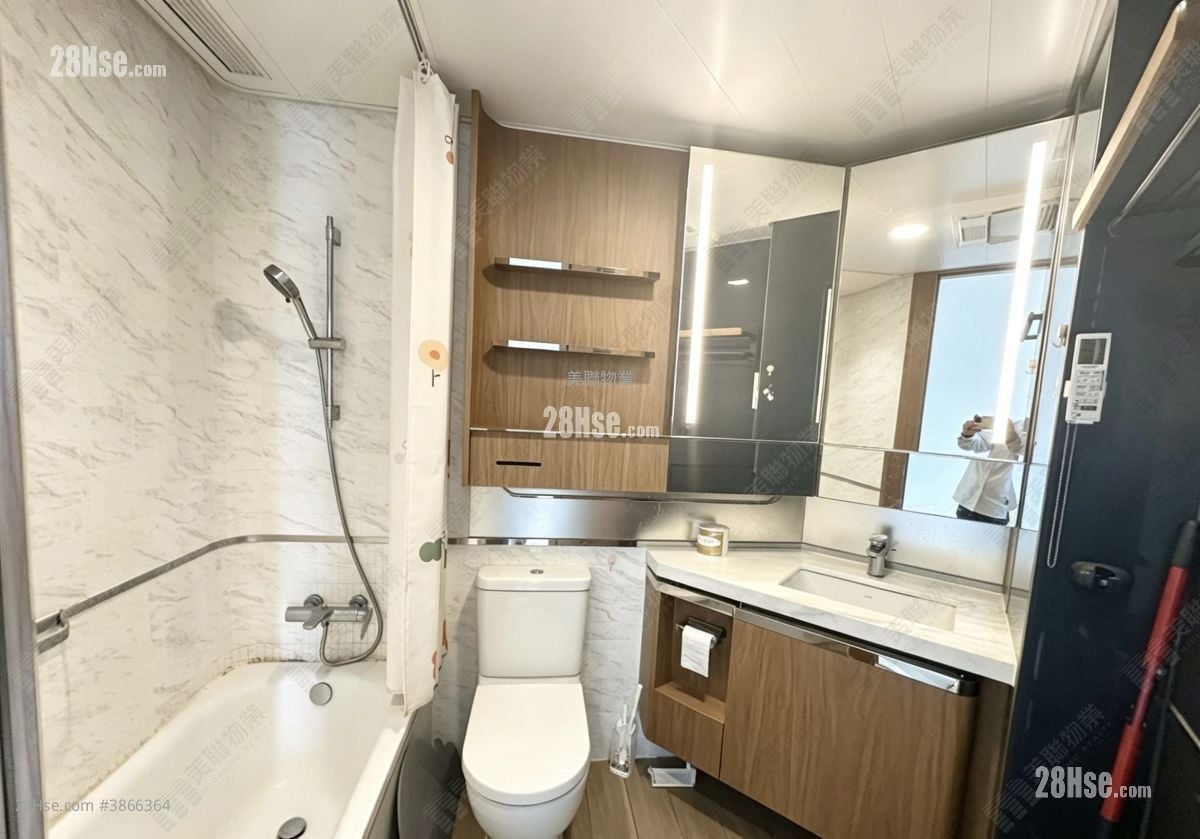 The Pavilia Bay Sell 1 Bedroom 388 ft²