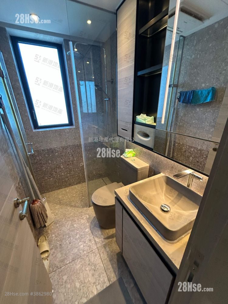 Artisan Garden Rental 1 Bedroom , 1 Bathroom 303 ft²