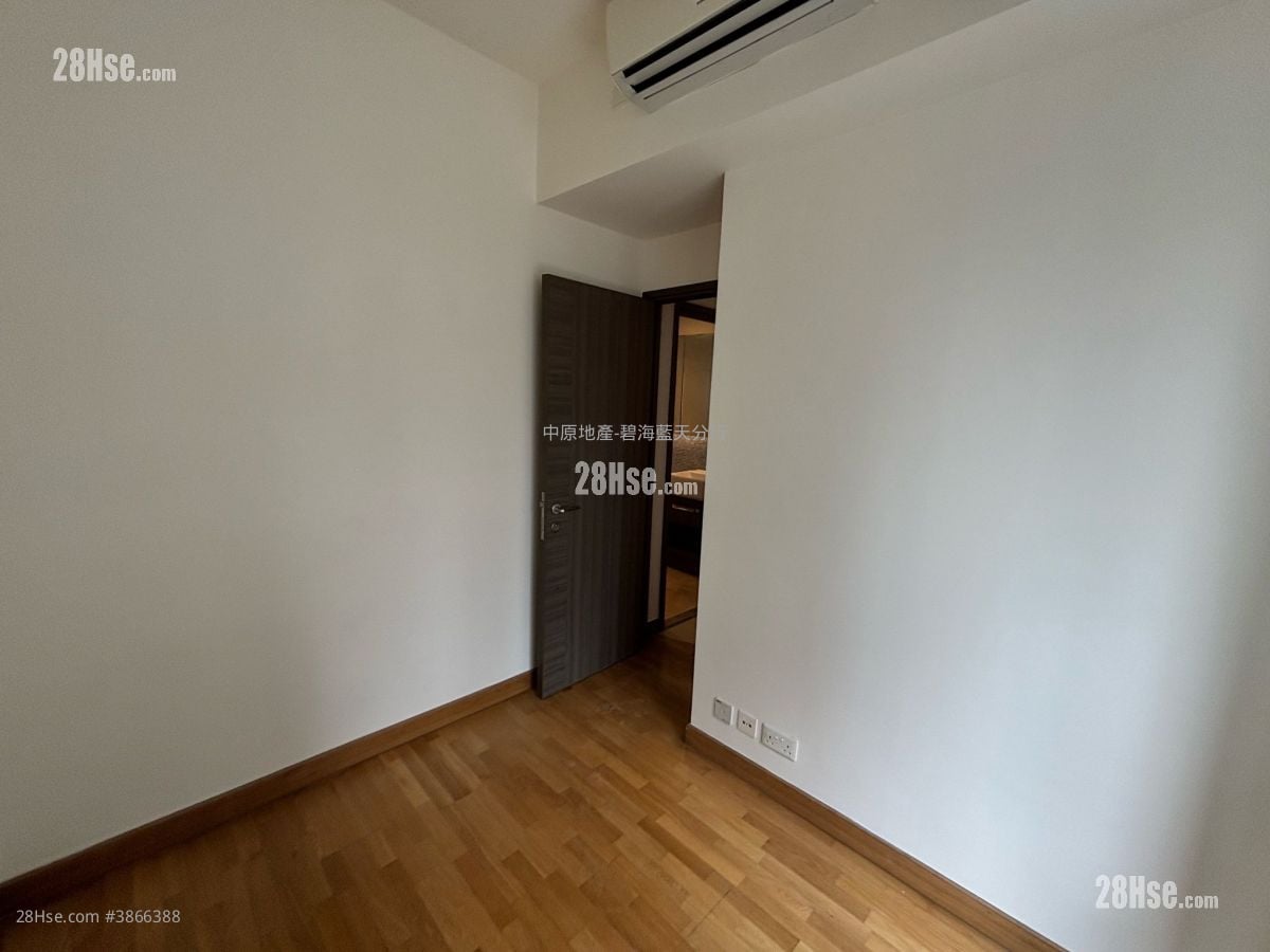 Heya Aqua Sell 2 Bedrooms , 1 Bathroom 482 ft²