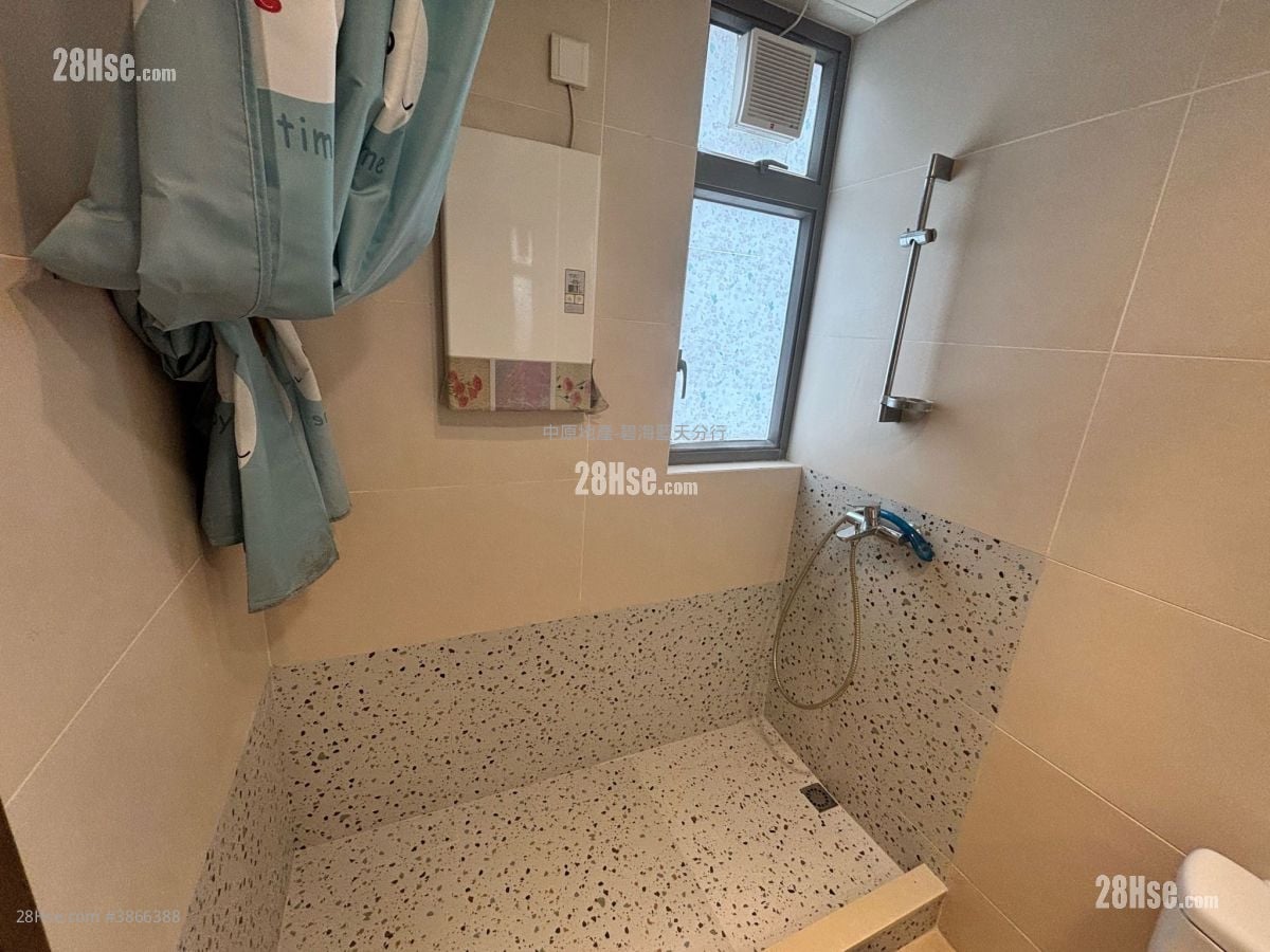 Heya Aqua Sell 2 Bedrooms , 1 Bathroom 482 ft²