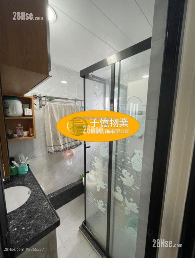 麗翠苑 售盤 2 房 , 1 浴室 386 平方呎