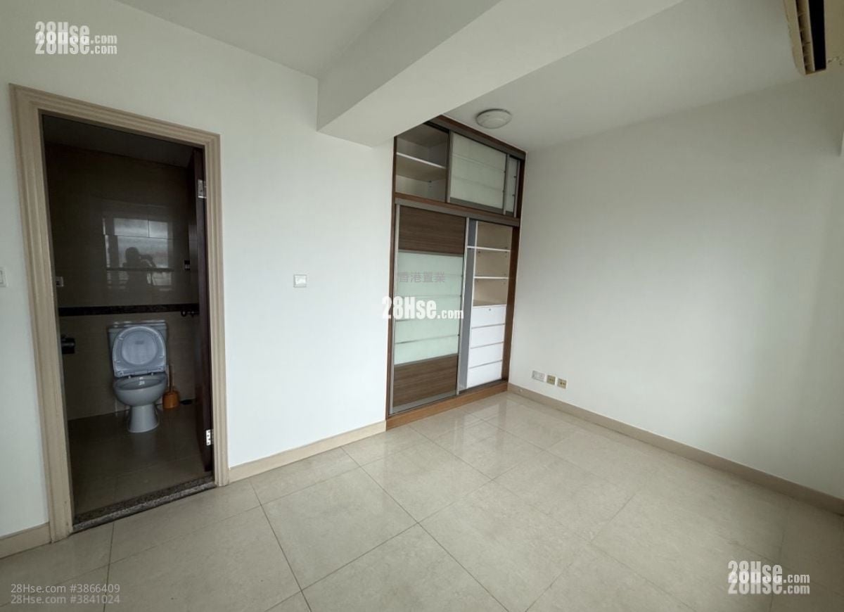 The Pacifica Rental 3 Bedrooms , 2 Bathrooms 921 ft²