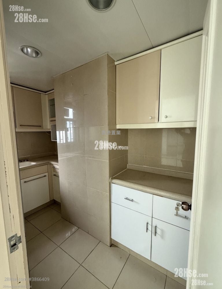The Pacifica Rental 3 Bedrooms , 2 Bathrooms 921 ft²