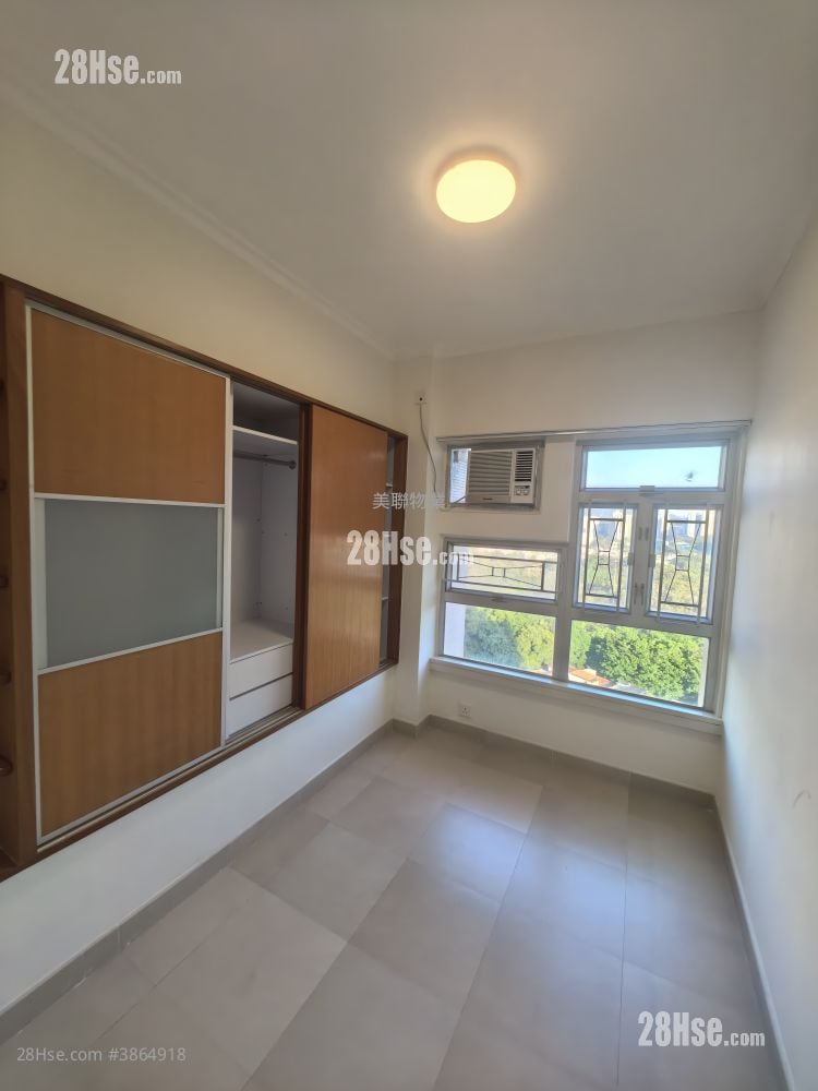 Sheung Shui Centre Rental 2 Bedrooms , 1 Bathroom 361 ft²