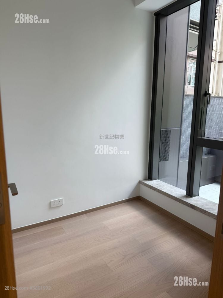 101 Kings Road Rental 1 Bedroom , 1 Bathroom 204 ft²