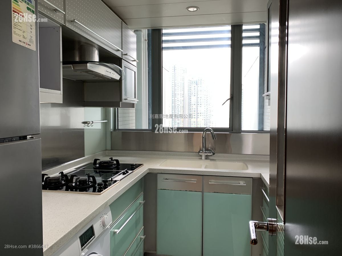 The Harbourside Rental 2 Bedrooms , 2 Bathrooms 804 ft²