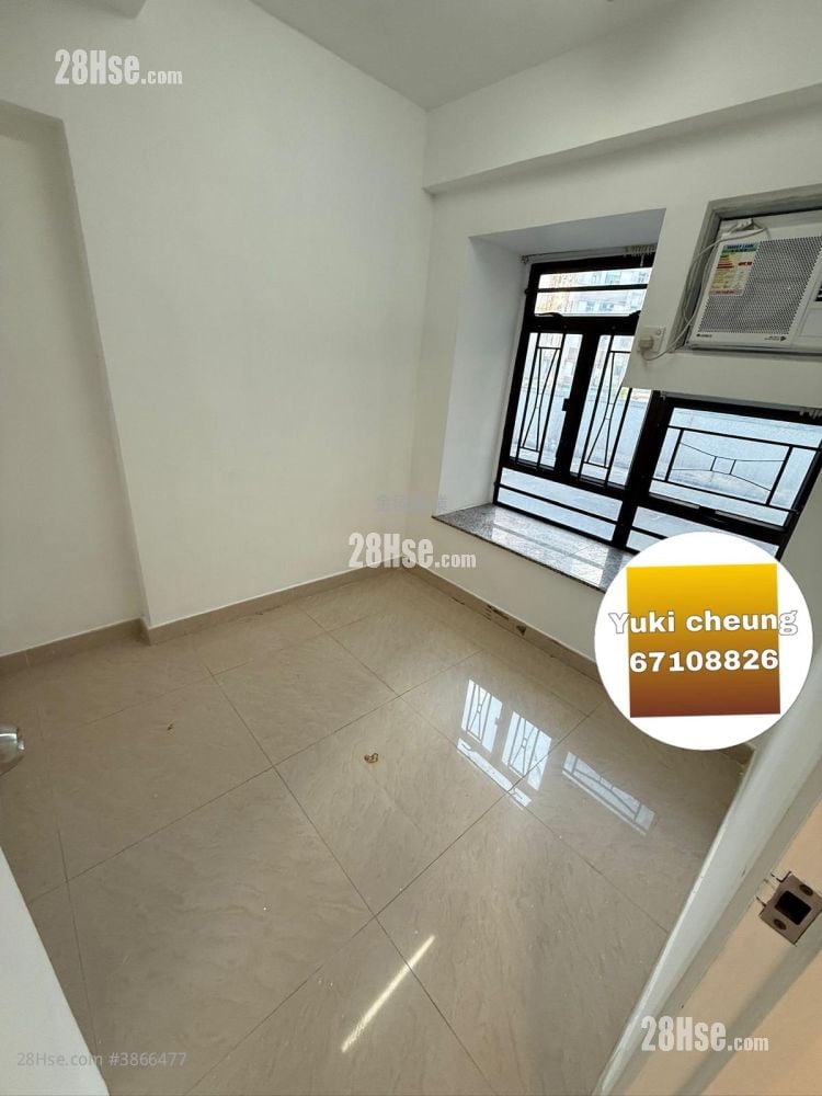 Royal Building Sell 3 Bedrooms , 1 Bathroom 374 ft²