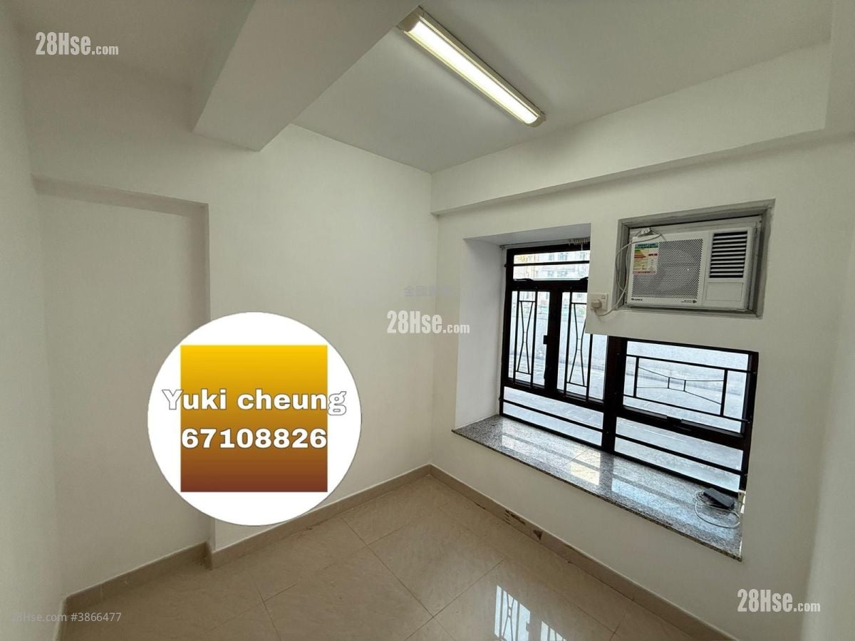Royal Building Sell 3 Bedrooms , 1 Bathroom 374 ft²