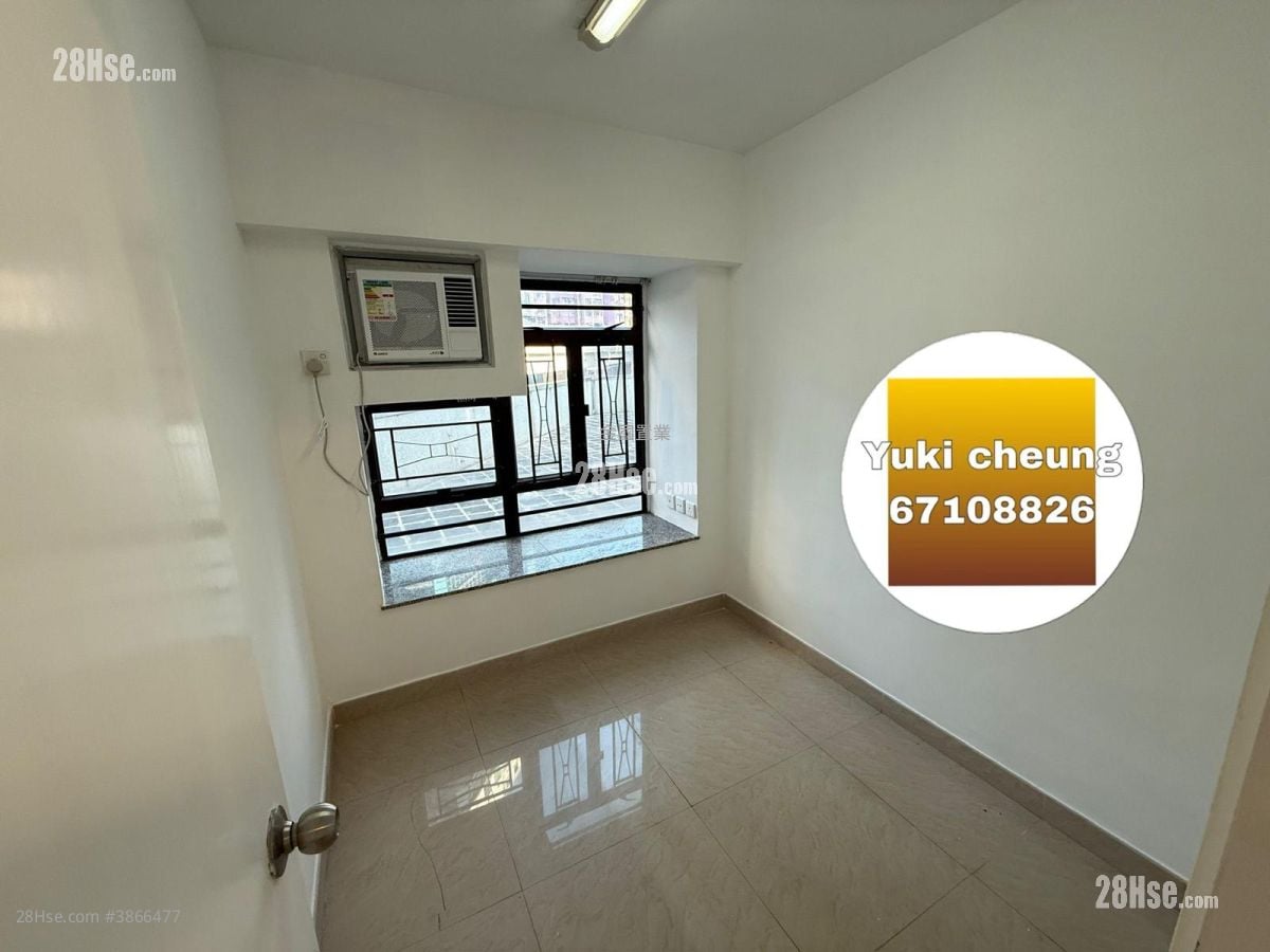 Royal Building Sell 3 Bedrooms , 1 Bathroom 374 ft²