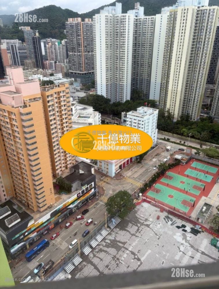 Lai Tsui Court Sell 2 Bedrooms , 1 Bathroom 452 ft²