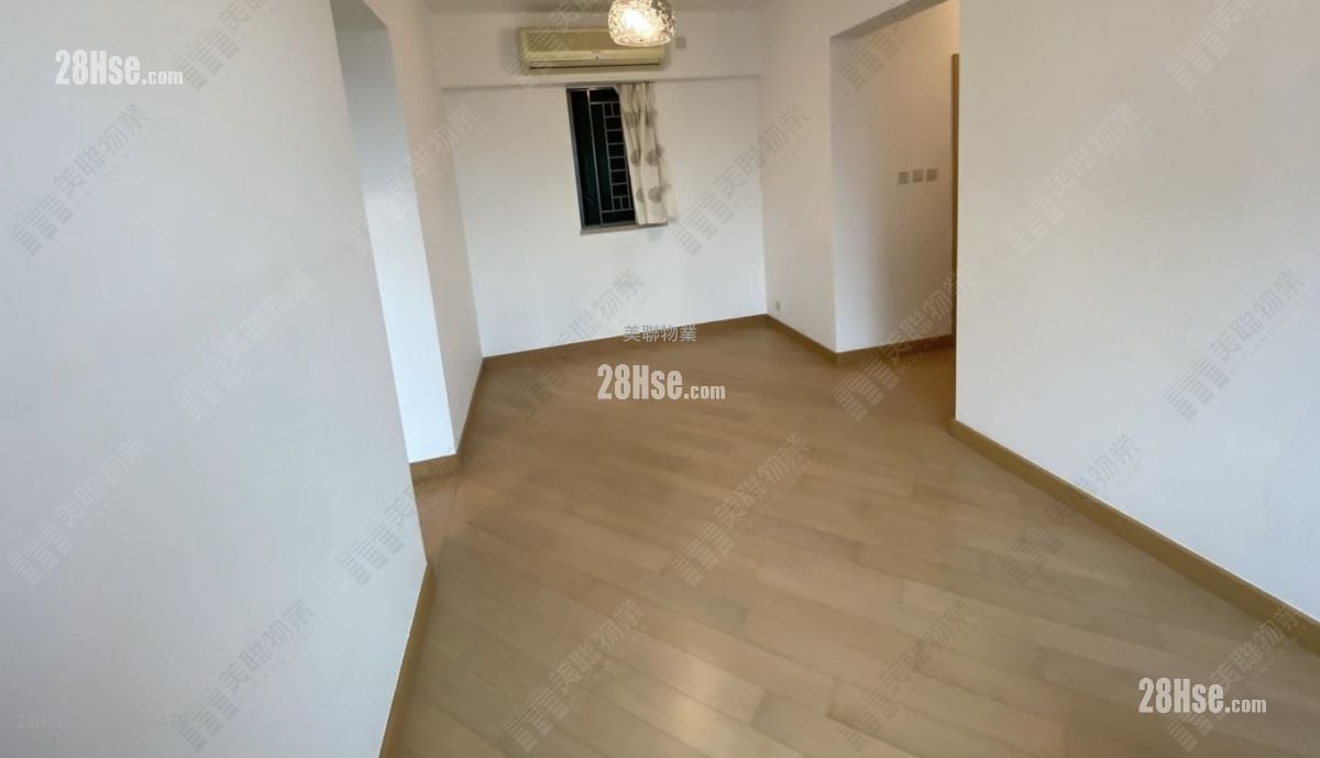 Yoho Midtown 售盘 2 房 , 1 浴室 475 平方尺
