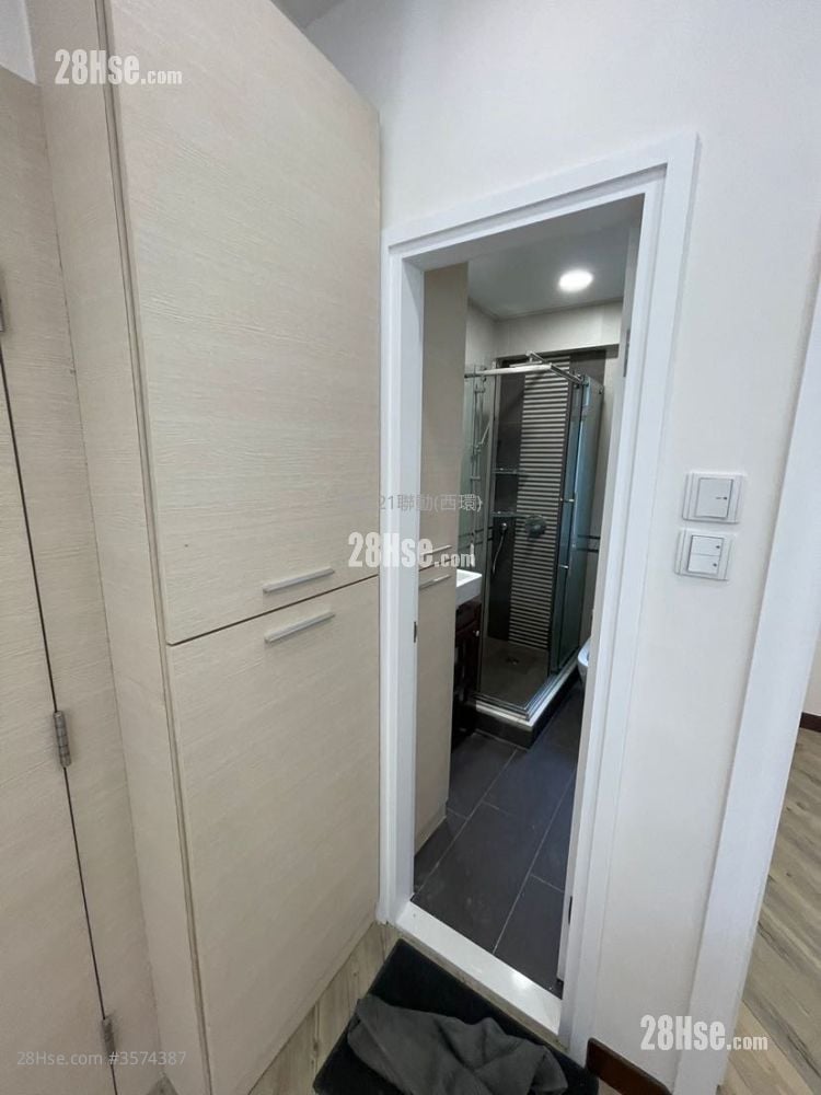 Manifold Court Sell 2 Bedrooms , 1 Bathroom 381 ft²