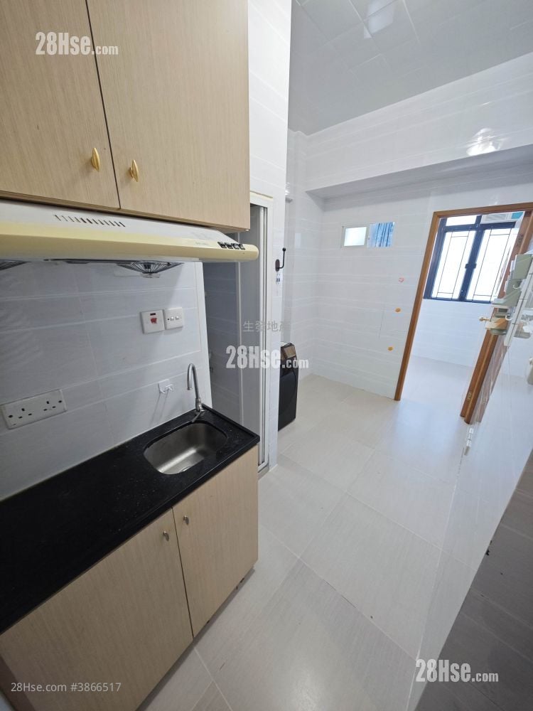 Wing Lok Building Rental 1 Bedroom , 1 Bathroom 155 ft²