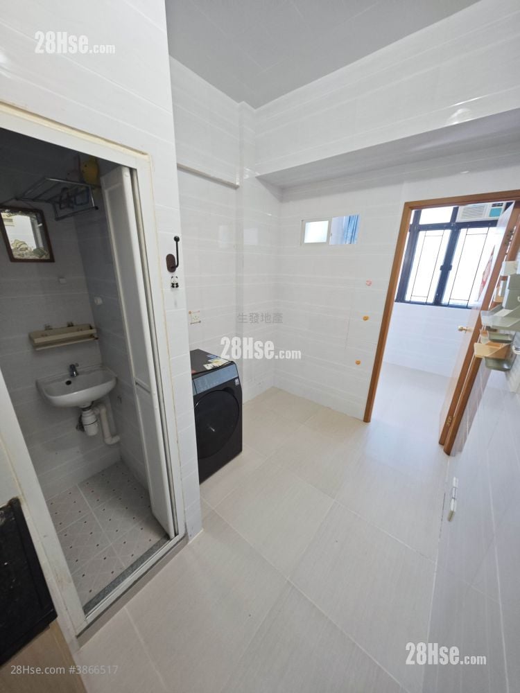 Wing Lok Building Rental 1 Bedroom , 1 Bathroom 155 ft²