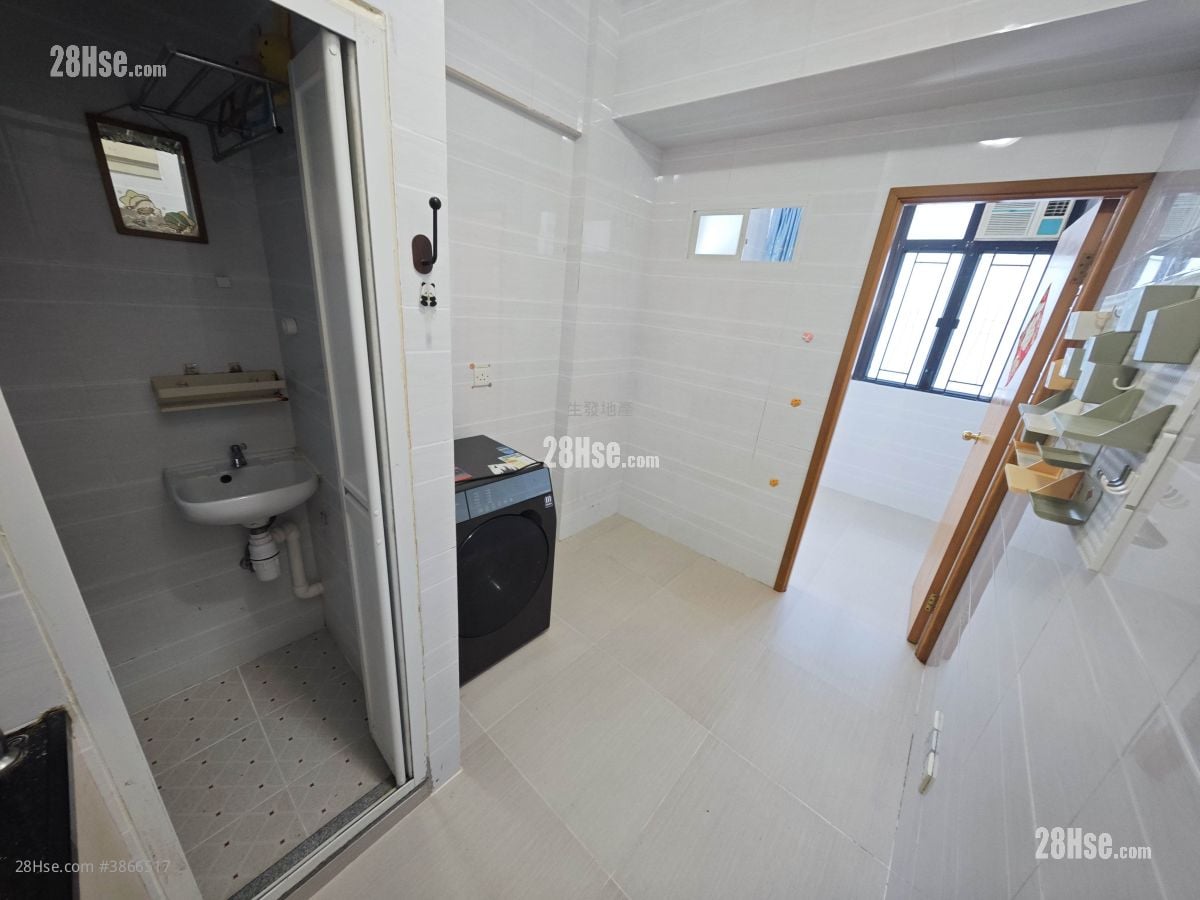 Wing Lok Building Rental 1 Bedroom , 1 Bathroom 155 ft²