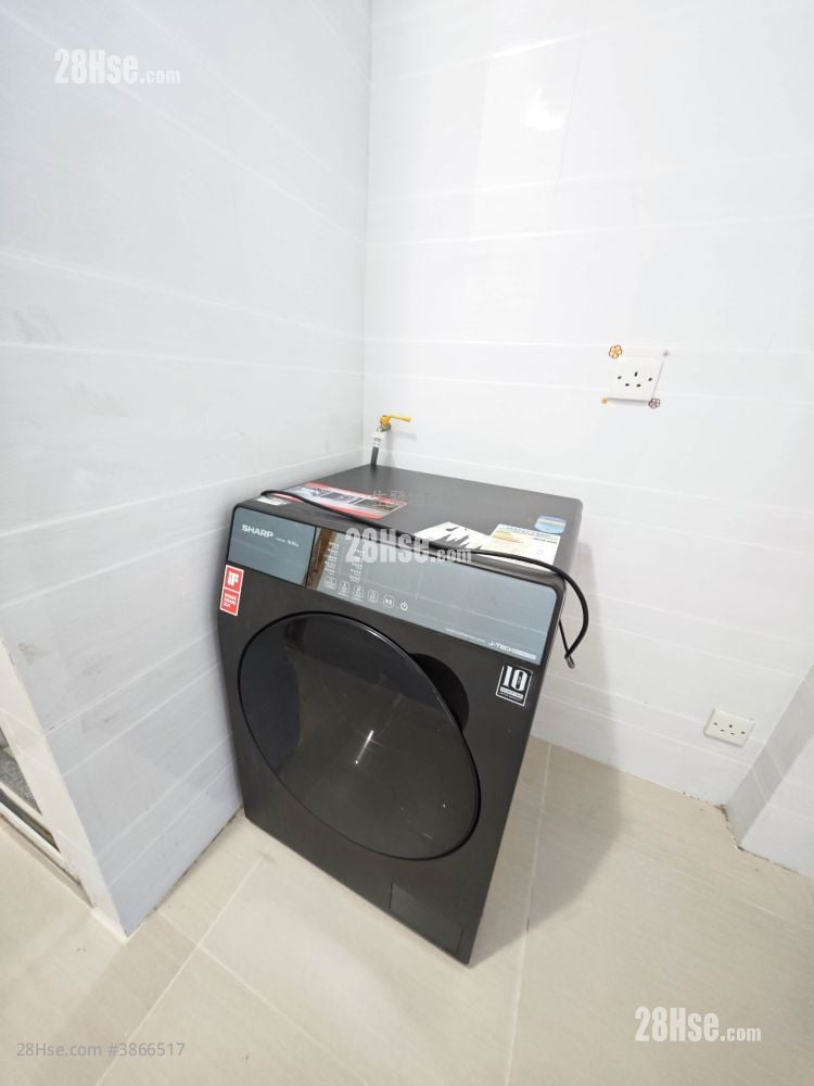 Wing Lok Building Rental 1 Bedroom , 1 Bathroom 155 ft²