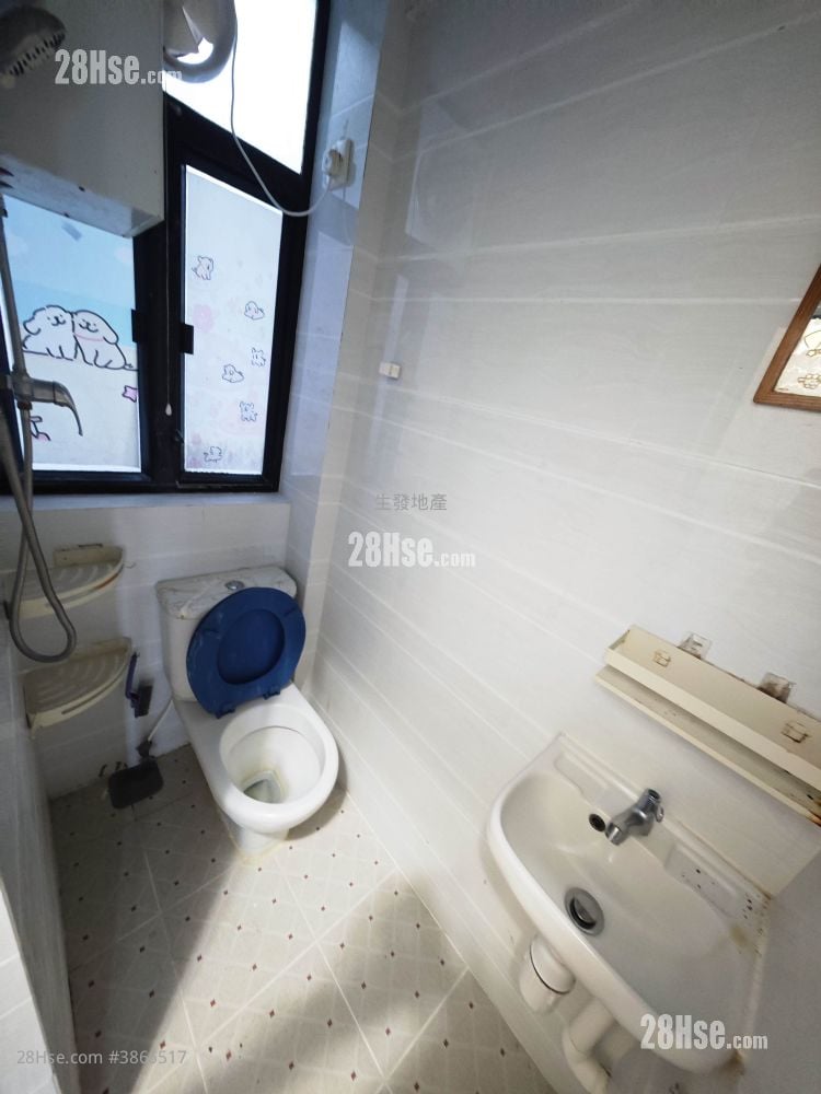 Wing Lok Building Rental 1 Bedroom , 1 Bathroom 155 ft²