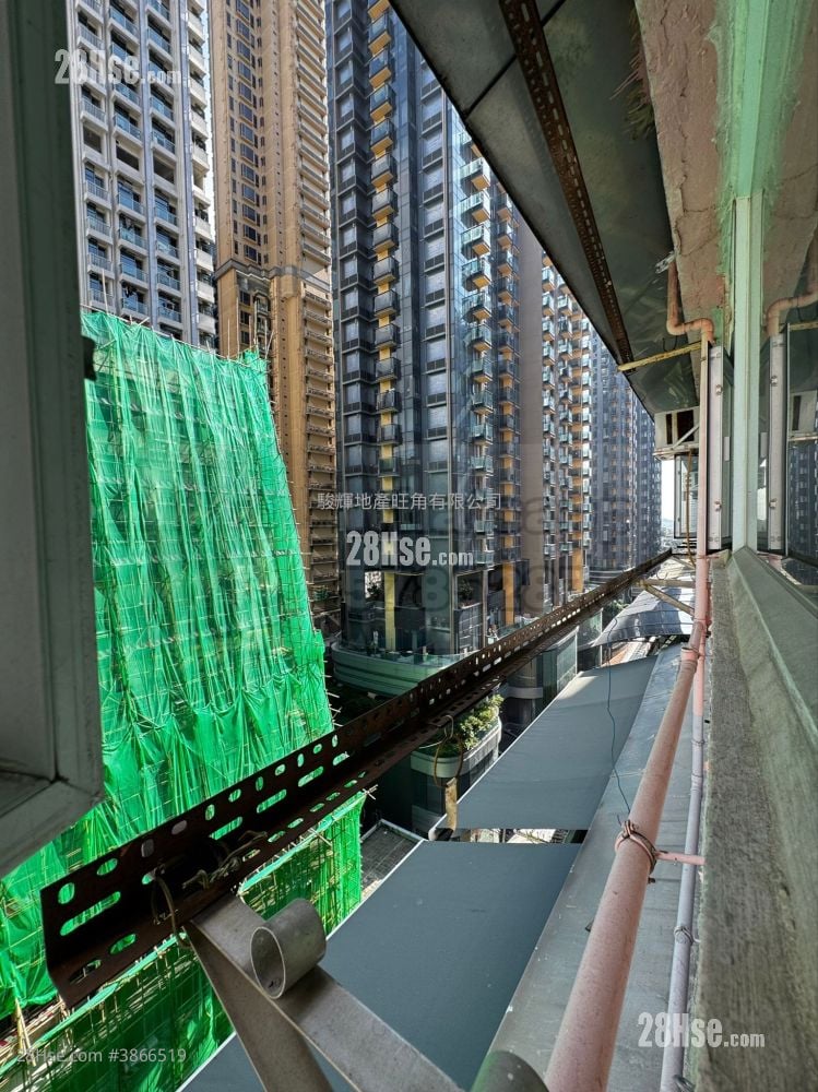 Tsin Shui Building Rental 2 Bedrooms , 1 Bathroom 447 ft²