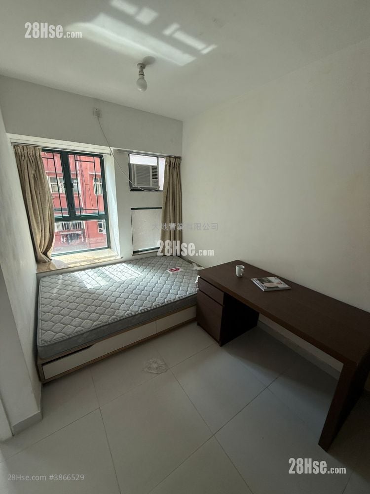 Brilliant Court Rental Studio 203 ft²