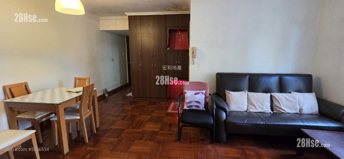 Yan Tsui Court Sell 2 Bedrooms , 1 Bathroom 564 ft²