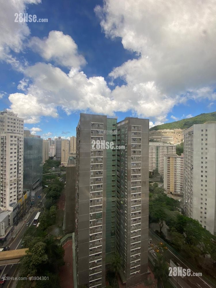 Yen Lok Building Sell 2 Bedrooms , 1 Bathroom 290 ft²