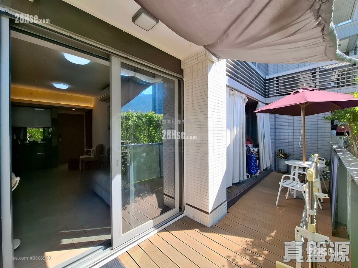 Century Link Sell 2 Bedrooms , 1 Bathroom 461 ft²
