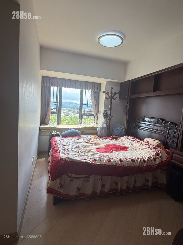Park Signature Sell 4 Bedrooms , 2 Bathrooms 951 ft²