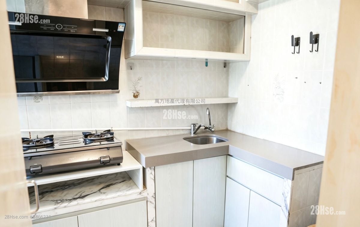 Kwong Yuen Estate Rental 2 Bedrooms , 1 Bathroom 376 ft²