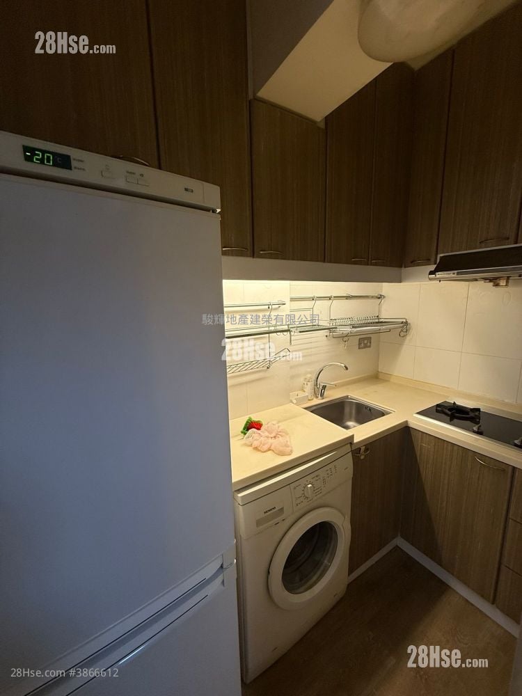 Tin Man Court Rental Studio , 1 Bathroom 353 ft²