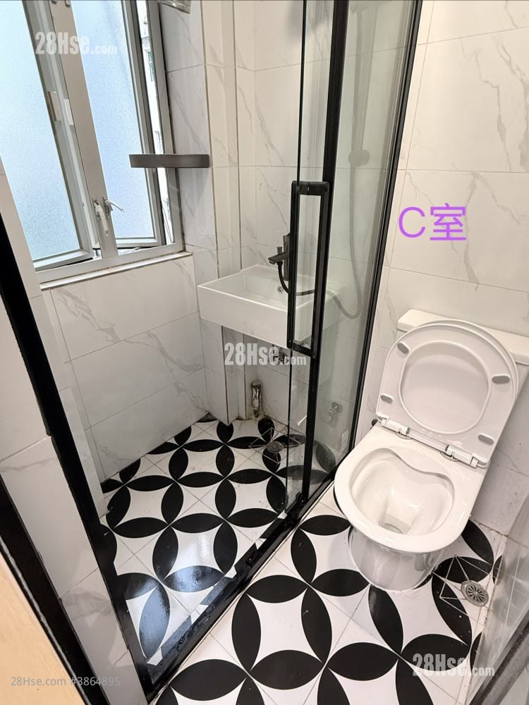 215 Ki Lung Street Rental 300 ft²