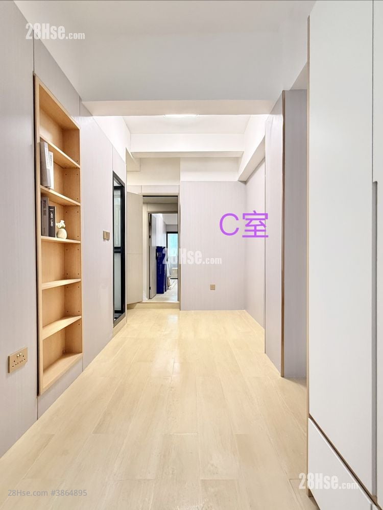 215 Ki Lung Street Rental 300 ft²