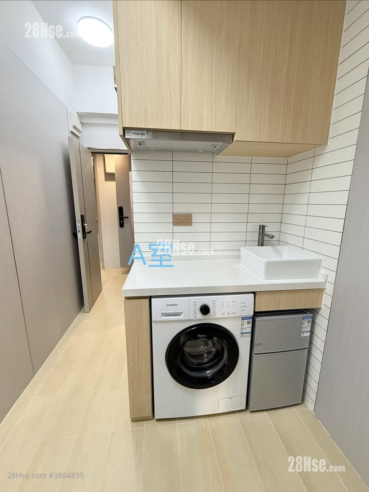 215 Ki Lung Street Rental 300 ft²