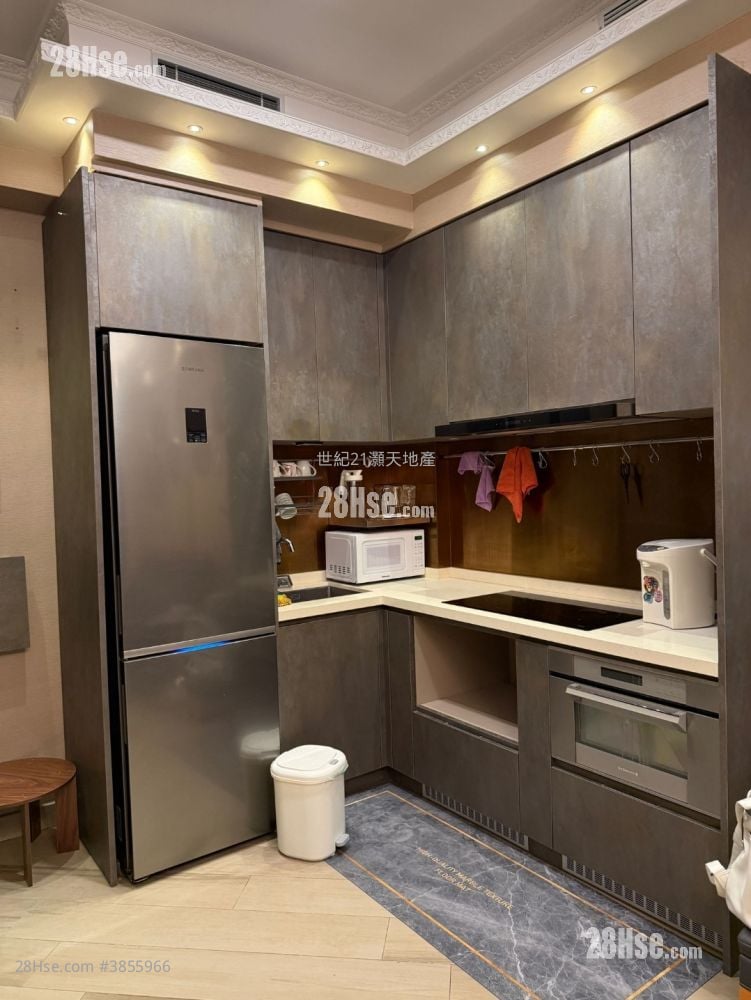 Mayfair By The Sea Rental 2 Bedrooms , 1 Bathroom 570 ft²