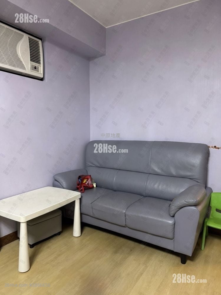 Royal Green Sell 3 Bedrooms 548 ft²
