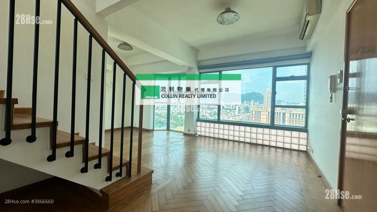 Sunningdale Sell 2 Bedrooms , 2 Bathrooms 883 ft²