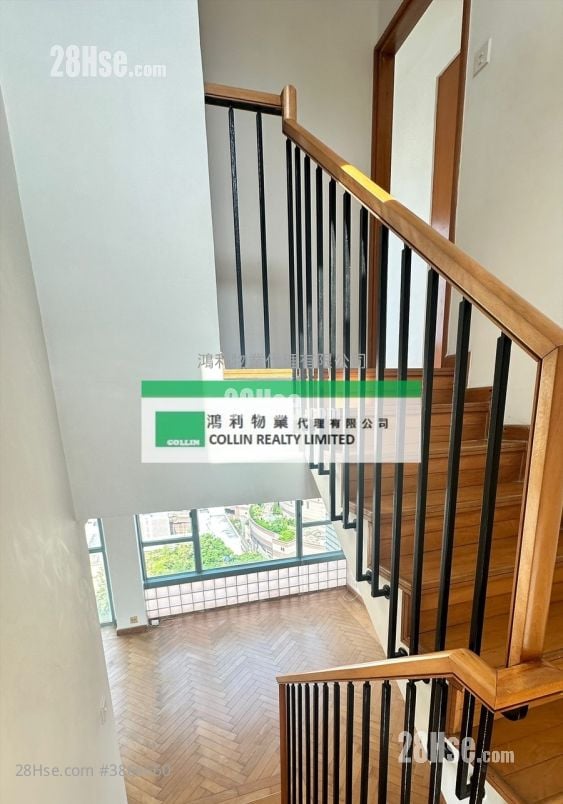 Sunningdale Sell 2 Bedrooms , 2 Bathrooms 883 ft²