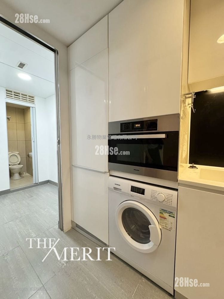 The Oakhill Rental 3 Bedrooms , 2 Bathrooms