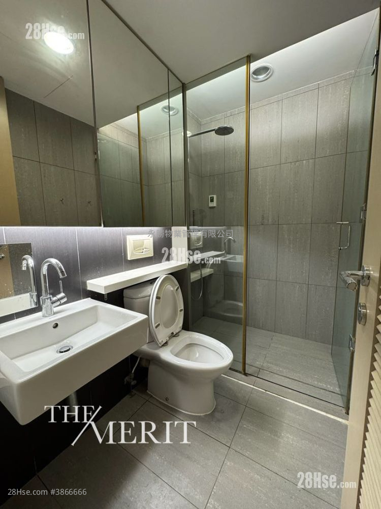 The Oakhill Rental 3 Bedrooms , 2 Bathrooms