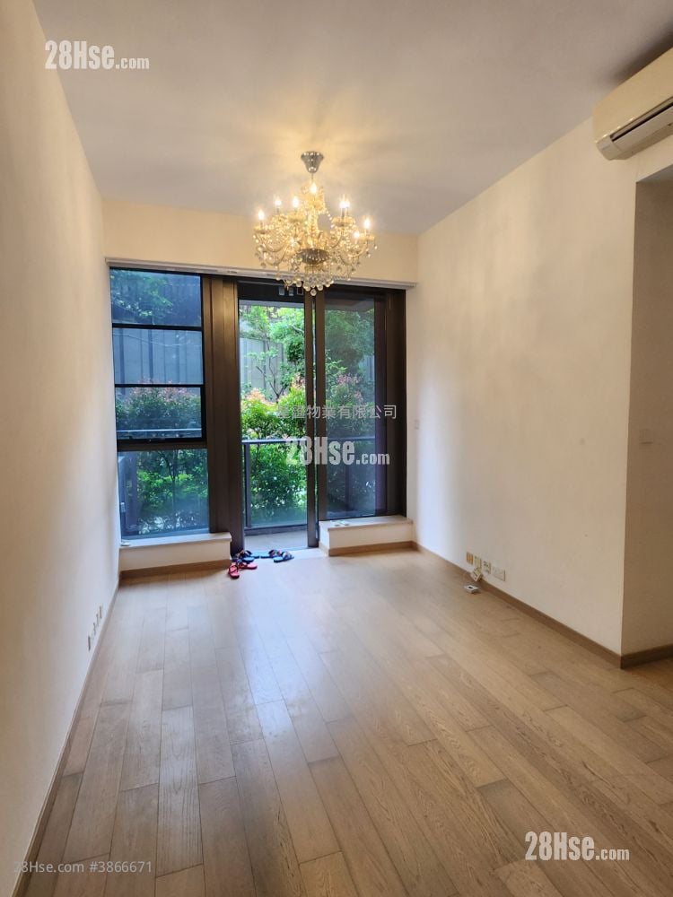 Mantin Heights Sell 3 Bedrooms , 1 Bathroom 656 ft²