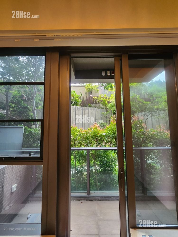 Mantin Heights Sell 3 Bedrooms , 1 Bathroom 656 ft²