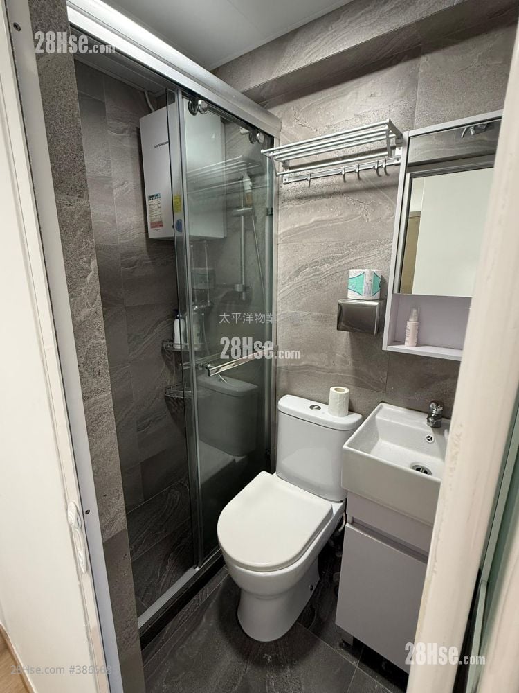 Ko Fu Building Rental Studio , 1 Bathroom 200 ft²